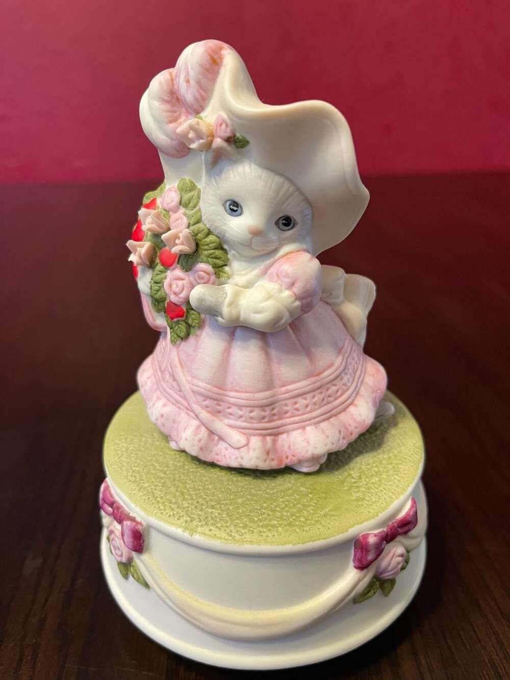 Schmid Kitty Cucumber Musical Figurine with Pink Dress and Flowers